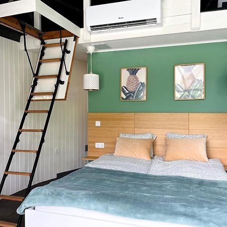 Domeglamping At Fishinglake Sagvar Exterior foto