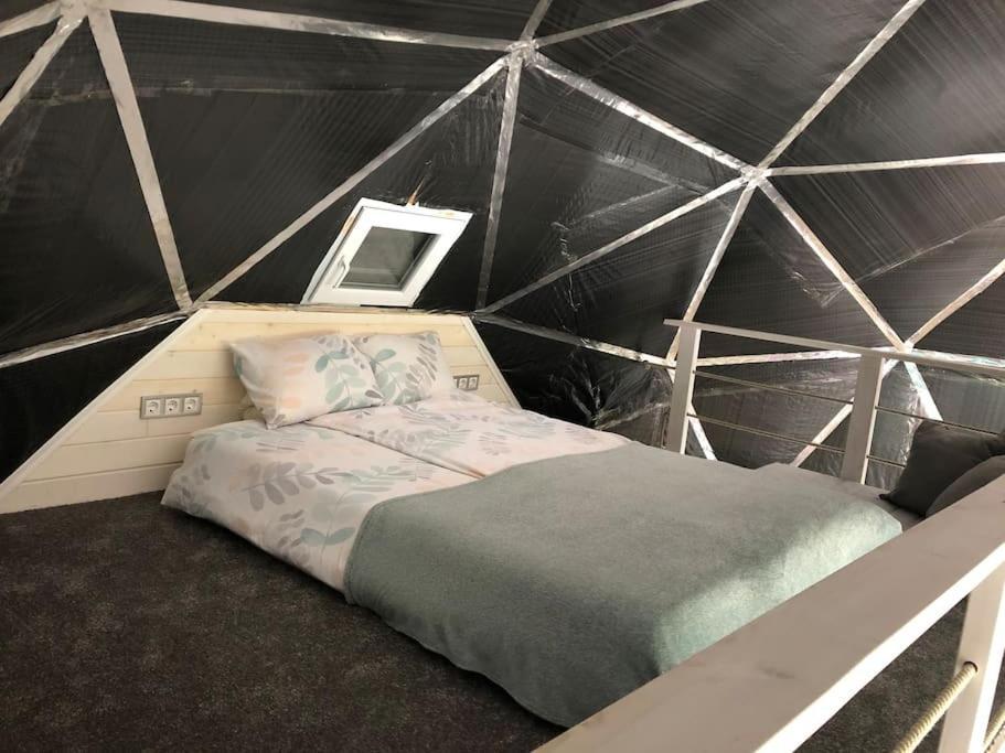 Domeglamping At Fishinglake Sagvar Exterior foto
